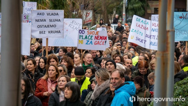 SINDIKATI PISALI VLADI HNŽ Jednokratna pomoć od 1 000 maraka je