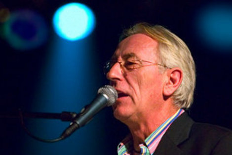 Oliver Dragojević, Srbija