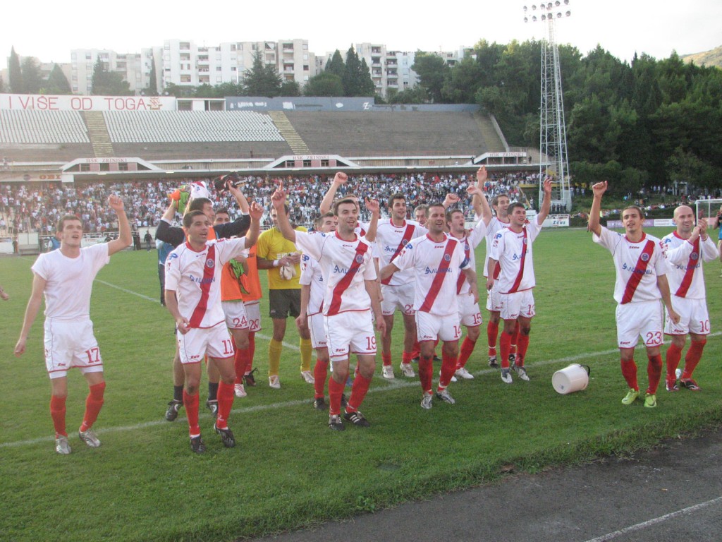 Skandalozno: Ulaznica Ultrasima za skelu 10 km