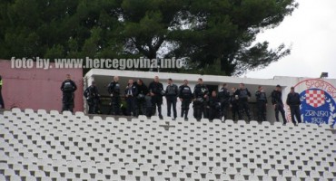 Predstavnici FIFA-e i UEFA-e: Od 1. suspenzija NSBiH ako se ne usvoji statut