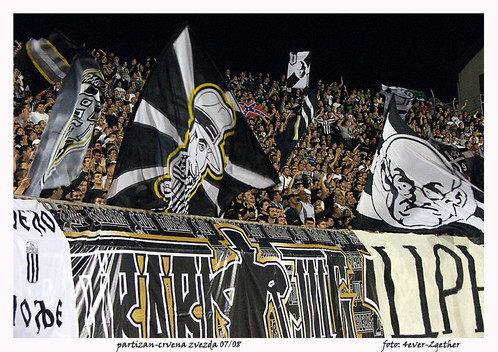 grobari, crvena zvezda, partizan crvena zvezda, partizan, tučnjava, tučnjava navijača, ratko mladić, grobari