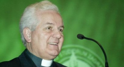 Razgovor s biskupom Franjom Komaricom