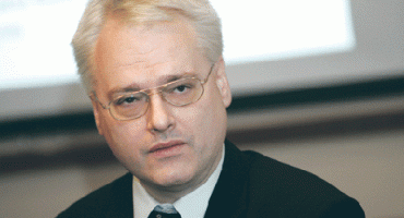 Osvrt na izjave prof. dr. Ive Josipovića o širokobriješkim franjevcima