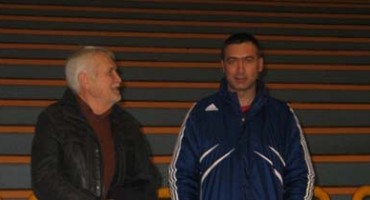 Kiel pobjednik Božićnog turnira, Ivandija novi trener Izviđača