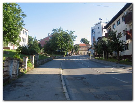U Derventi oštećeno više obiteljskih kuća Hrvata povratnika