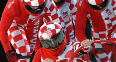 Hrvatski se bob prevrnuo na neslužbenom treningu