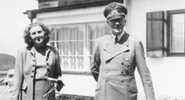 Senzacija: Posmrtni ostaci Hitlera i Eve na Antarktiku - istraživači otkrili utvrdu nacista! 