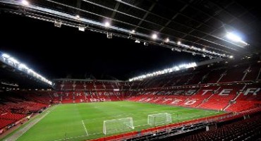 Legendarni Old Trafford proslavio 100. rođendan