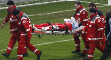 Novi stravični lom noge á la Eduardo!