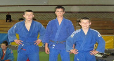 Franjo Zadro (u sredini) sa prijateljima iz JD Borsa 