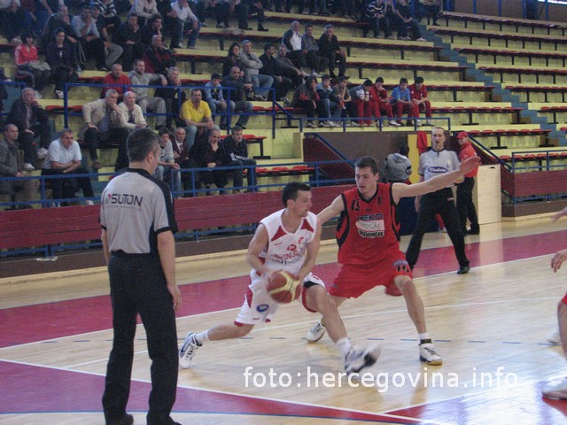 HKK Zrinjski-KK Sloboda 103:104