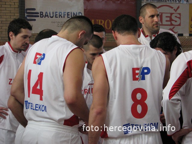 HKK Zrinjski-KK Sloboda 103:104