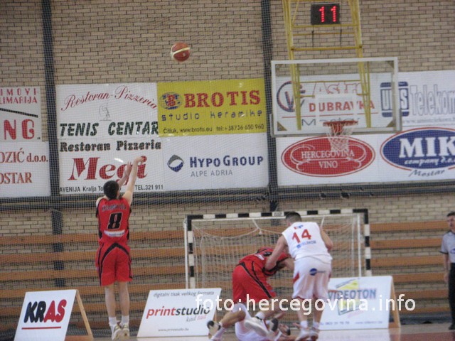 HKK Zrinjski-KK Sloboda 103:104