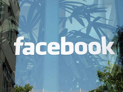 Prijatelji im za svadbu prikupili novac preko Facebooka