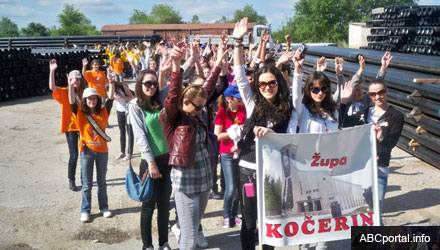 Mladi iz župe Kočerin na susretu u Zadru