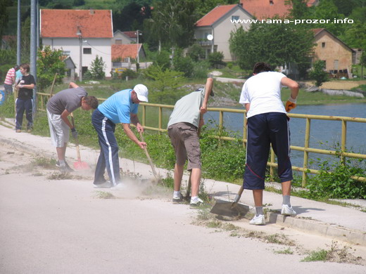 Osmaši iz Ripica u akciji čišćenja