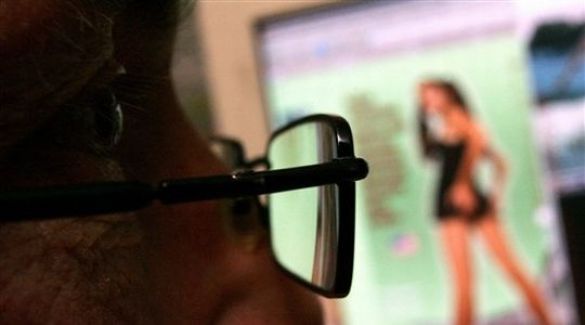 Top pet razloga zašto muškarci gledaju porniće