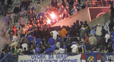GNK Dinamo, NK Hajduk, BBB, navijački neredi