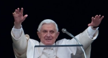 Papa emeritus nazočit će otvaranju Svetih vrata