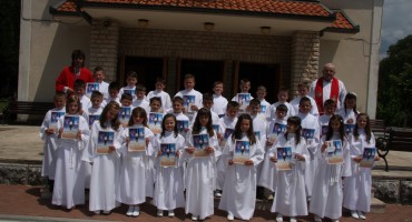 Prva Sveta pričest u Veljacima