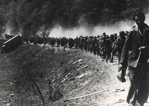 Bleiburški pokolj: Muškarci, žene i djeca padali su u svežnjevima dok su partizani kosili svojim mitraljezima 