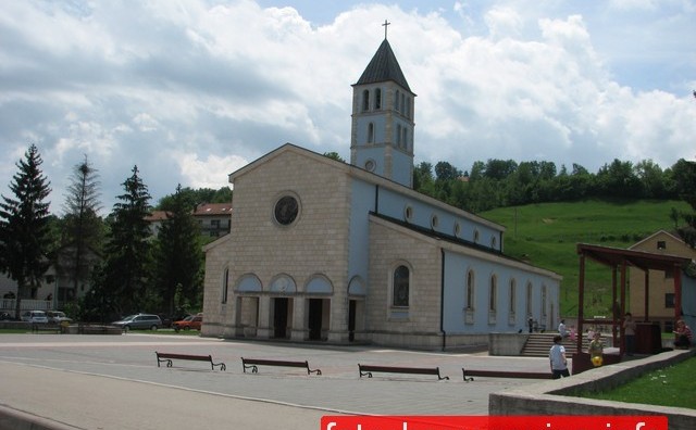 Rama, Rama, oltar, crkva