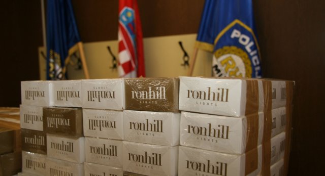 Ravča: Mostarci uhićeni s 4400 kutija cigareta