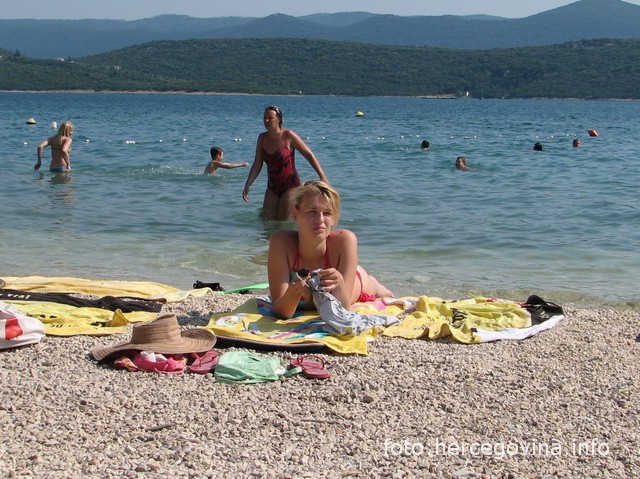 Suncobrani vas ne štite od
opeklina, baš kao ni šilterica
