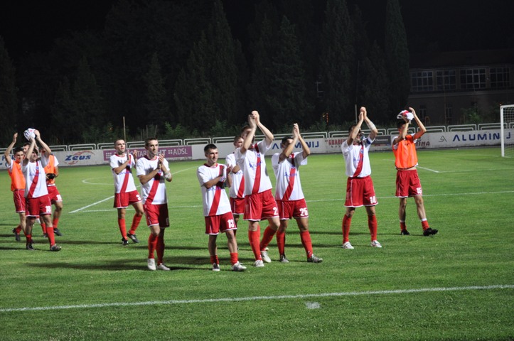 Nogometaši Zrinjskog večeras u 19 sati protiv OB-a