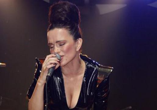 Severina pokazala dekolte i pila pivo koje joj nije fino