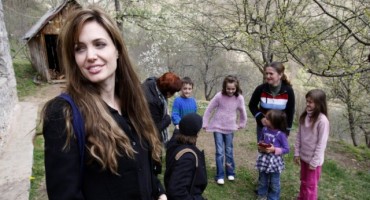 Željko Komšić, Angelina Jolie, Sarajevo