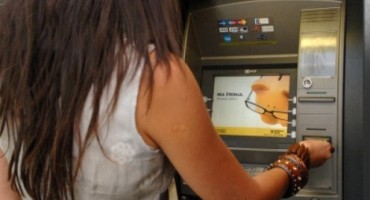 Što se dogodi u tijelu samo dva sata nakon što rukama primite račun iz blagajne