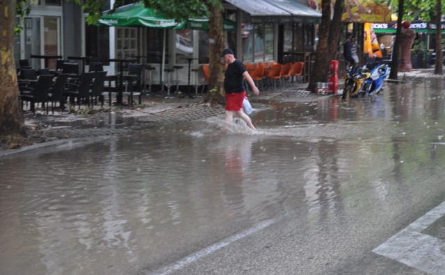 poplave, nevrijeme u Mostaru, vremenska prognoza, vremenska prognoza, vremenska prognoza, vremenska prognoza, vremenska prognoza, vremenska prognoza, vremenska prognoza, vremenska prognoza, vremenska prognoza, Ljubo Bešlić, nevrijeme u Mostaru
