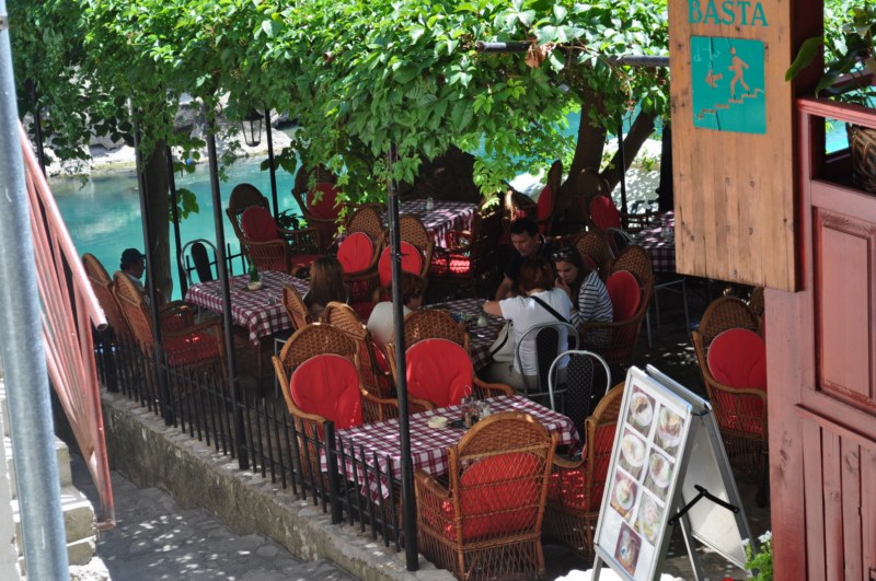 Mostar: Turisti u Starom gradu