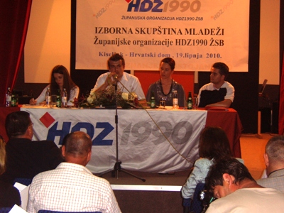 HDZ 1990: Uzalud vam trud svirači