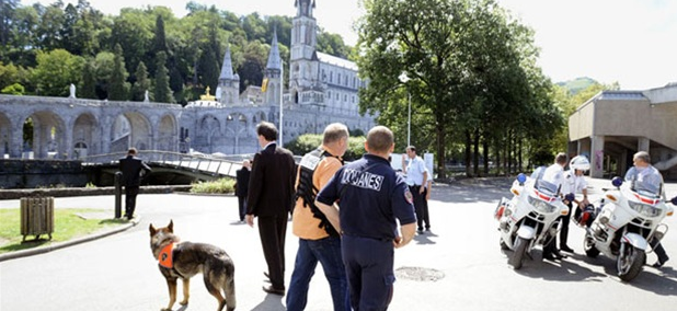 Svetište u Lurdu evakuirano nakon dojave o bombama