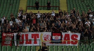 HŠK Zrinjski, Ultras Zrinjski Mostar, Ultras, Stadion HŠK Zrinjski, Ultrasi