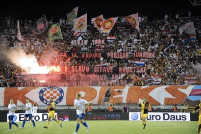 Poljud, Vatreni