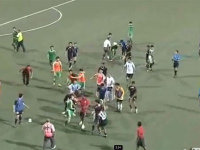 Divlja tučnjava na utakmici, dvoje završilo u bolnici