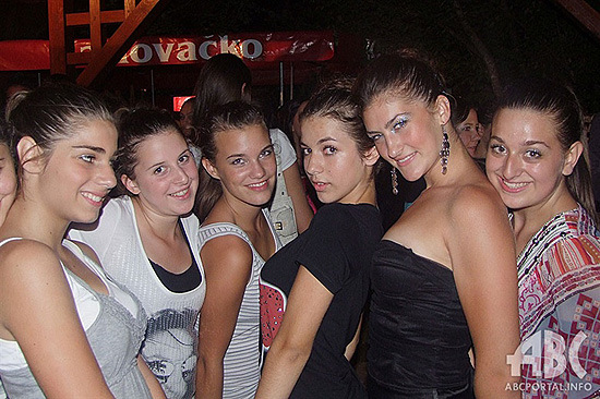 mažoretkinje