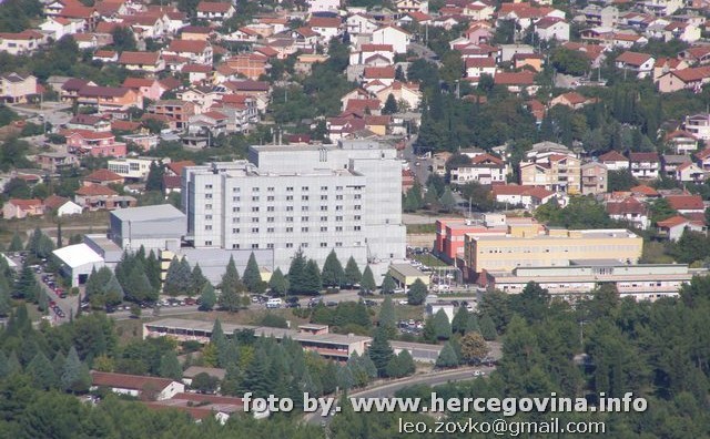 Tragedija u Mostaru:Mladić poginuo pri padu kroz bolnički prozor