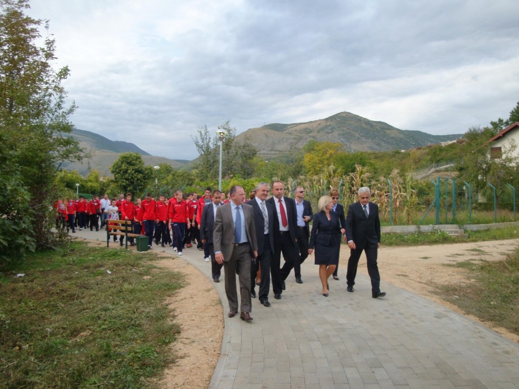 Otvoren most Bakšim i Šetnica Bare