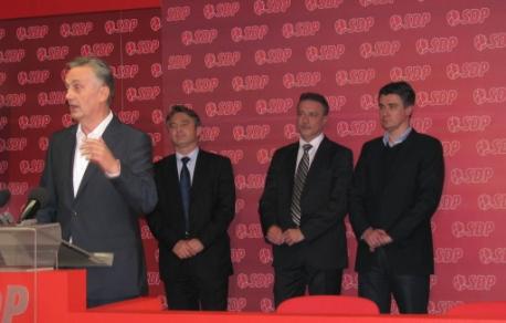 SDP pripema teren za prodaju "obiteljskog srebra" - telekoma i elektroprivrede