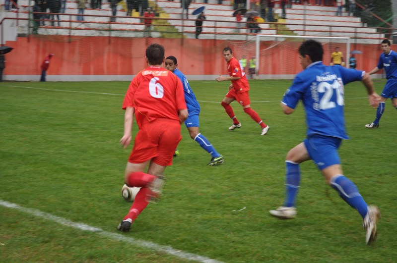 Velež - Široki Brijeg 2:5, Zrinjski - Zvijezda 1:2