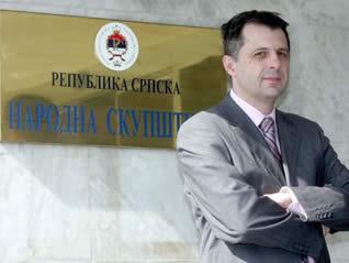 Radojičić: Vlasti na razini BiH neće biti ako Platformaši budu razbijali blok SNSD- SDS i dva HDZ-a