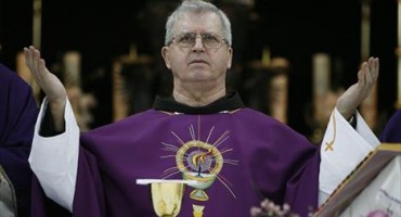 fra Zvjezdan Linić, misa
