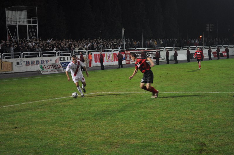 HŠK Zrinjski - NK Čelik 2:0, HKK Zrinjski-KK Sloboda 66:67