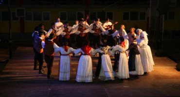 4. Međunarodna smotra folklora ''Kamena ljepotica'' Grude 2011. 
