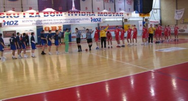 HMRK Zrinjski-RK Igman 41:28. 