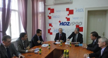HDZ 1990, priopćenje